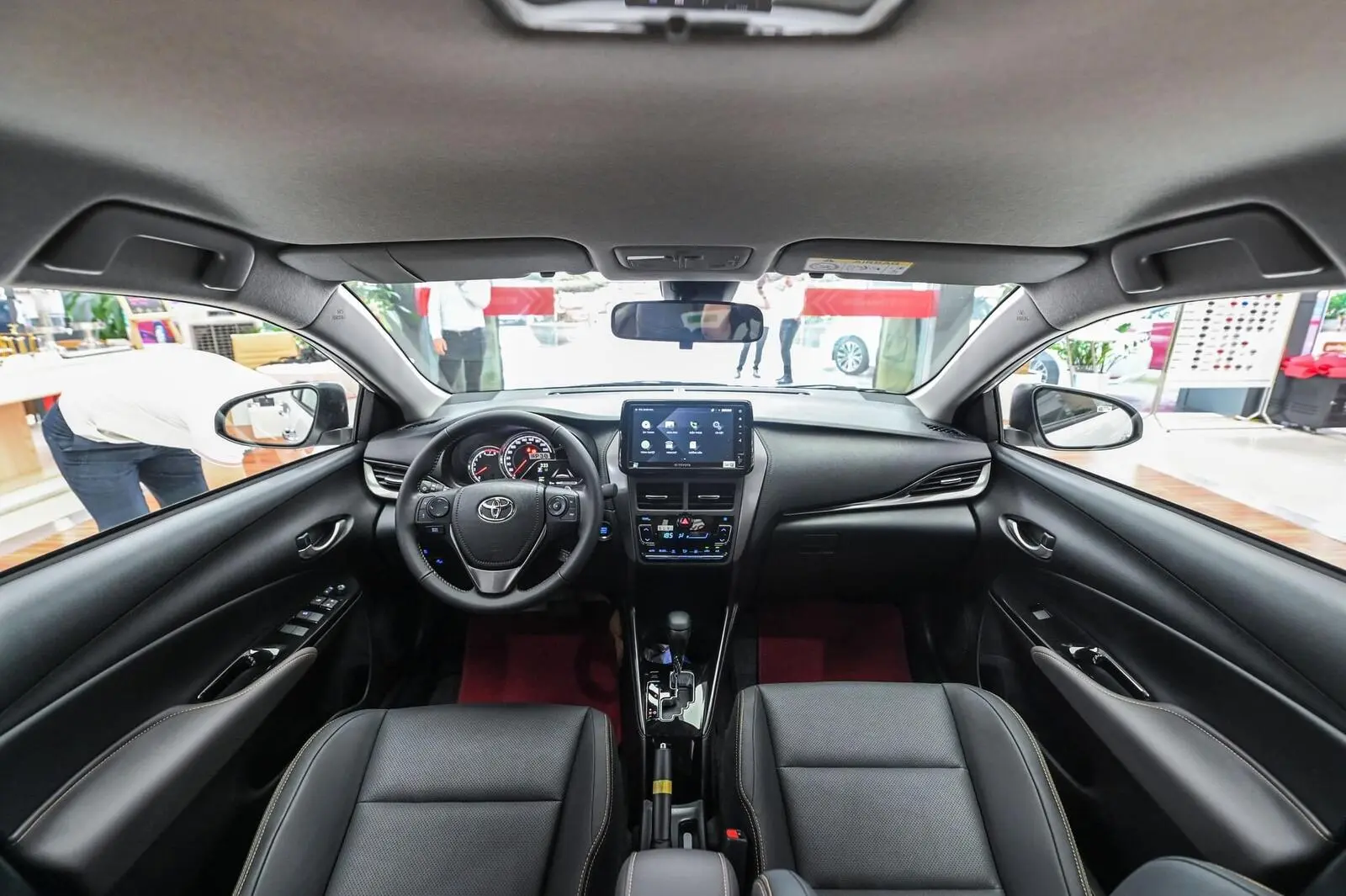 Nội thất hiện đại của Toyota Vios 2024