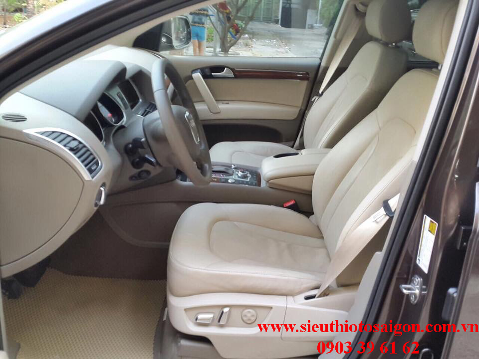 Audi Q7 3.0 model 2011