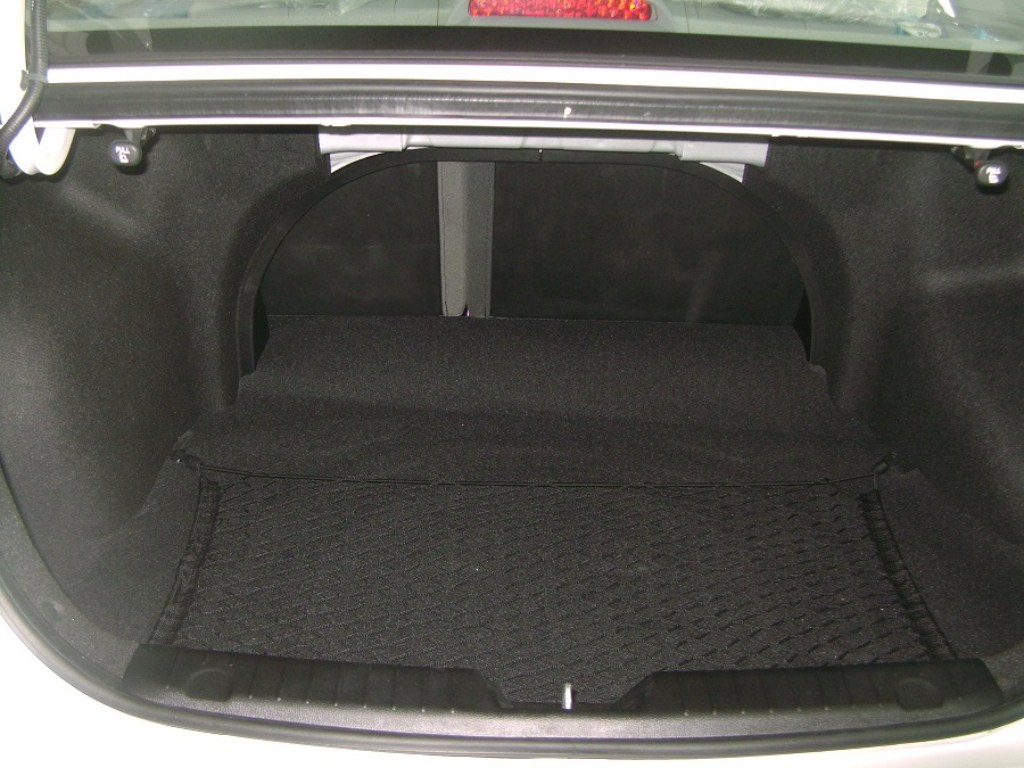 HYUNDAI AVANTE 1.6MT