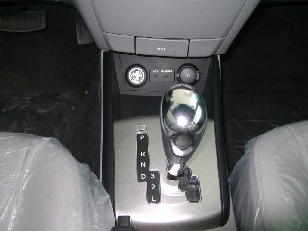HYUNDAI AVANTE 1.6MT