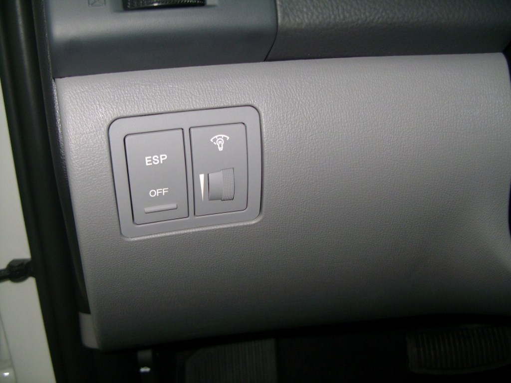 HYUNDAI AVANTE 1.6MT