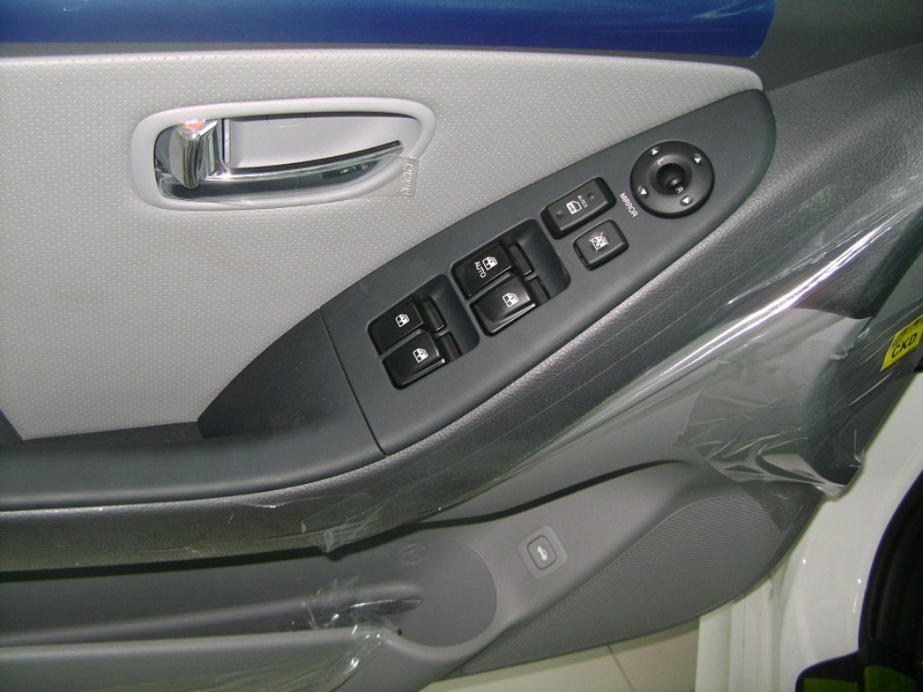 HYUNDAI AVANTE 1.6MT