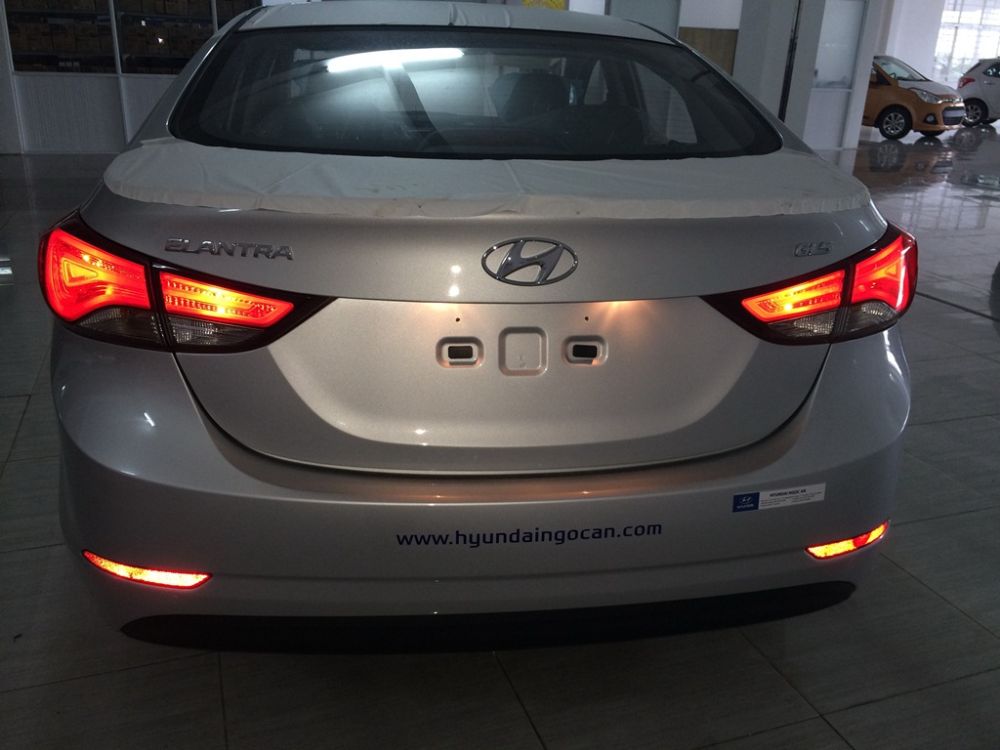 ELANTRA