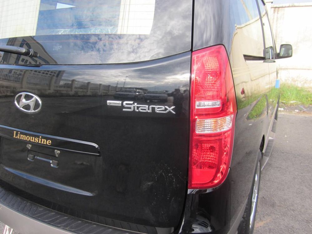 HYUNDAI STAREX LIMOUSINE Khẳng định đẳng cấp !