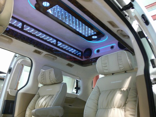 HYUNDAI STAREX LIMOUSINE Khẳng định đẳng cấp !