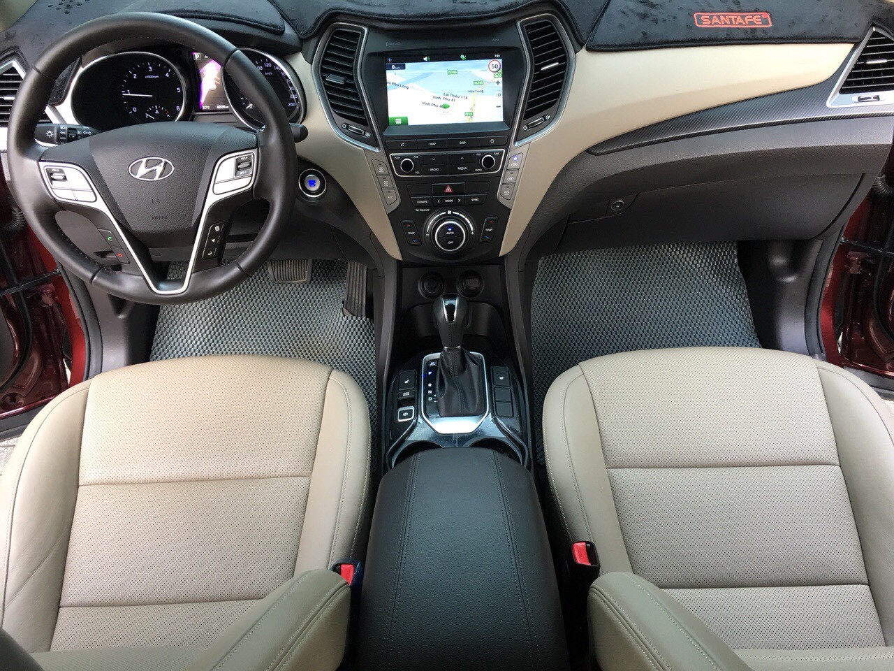 Xe Hyundai SantaFe 2017 Máy Dầu Đã Qua Sử Dụng