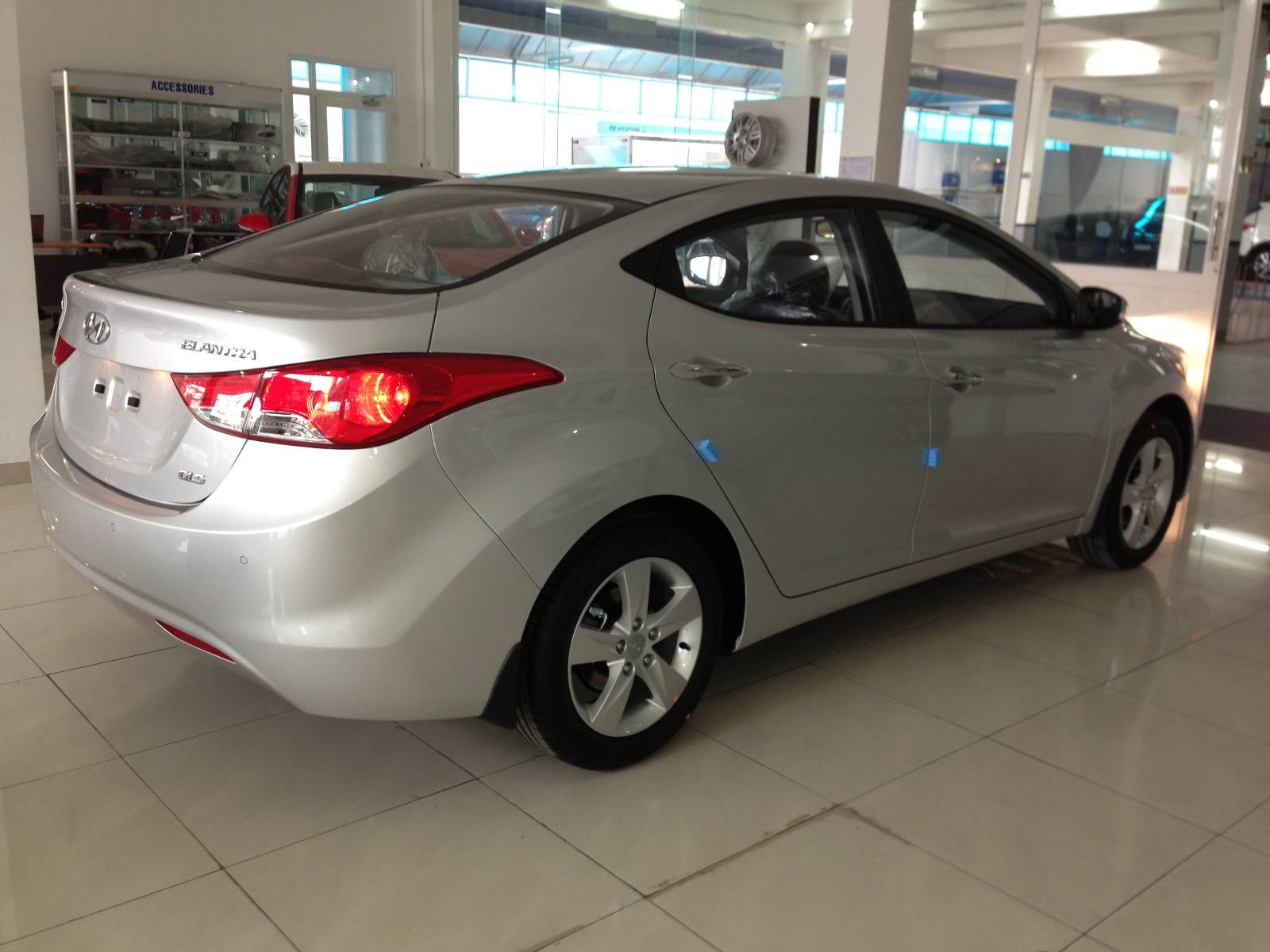 Hyundai Elantra 2013