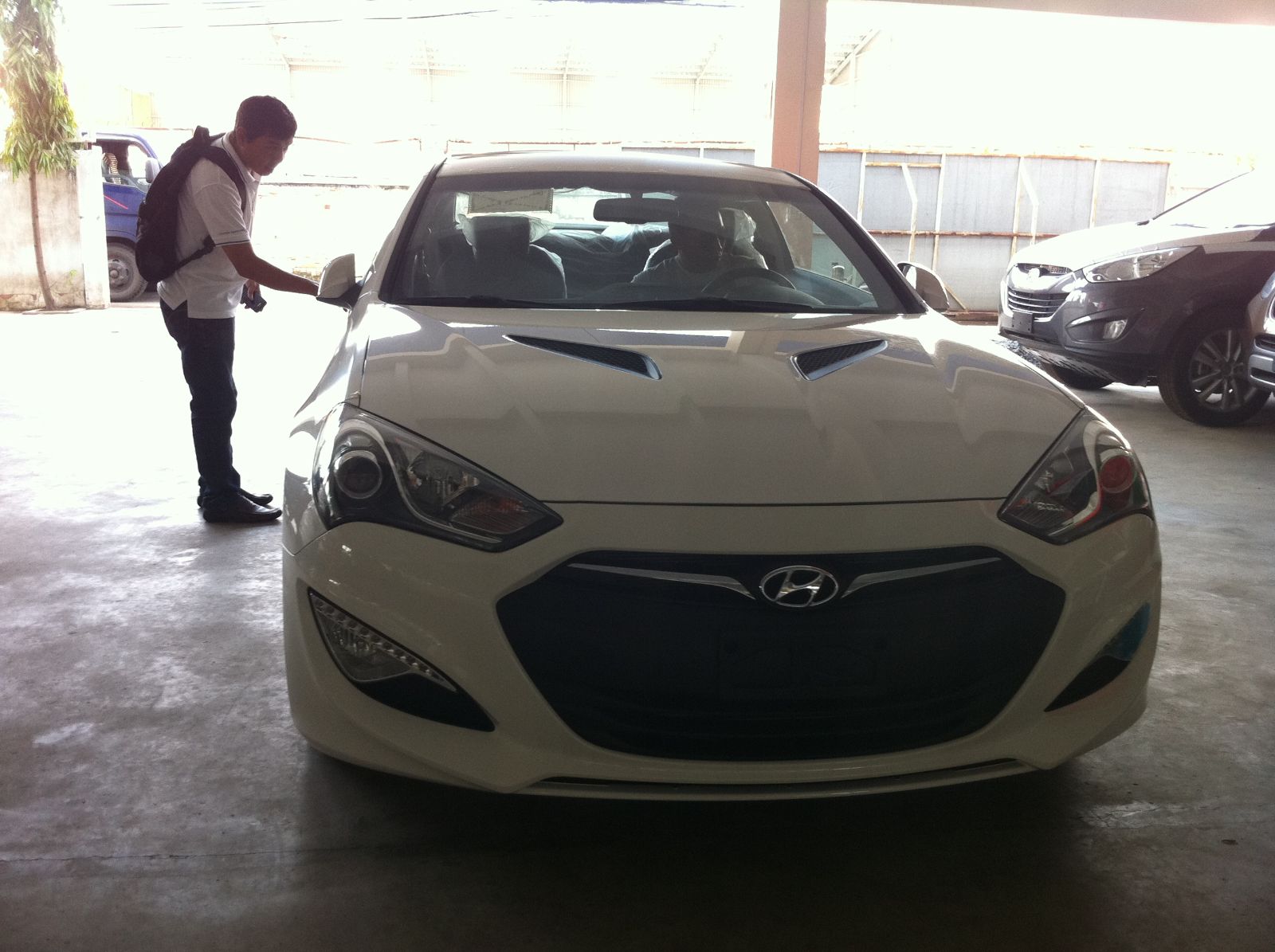 HYUNDAI GENESIS COUPE 2013
