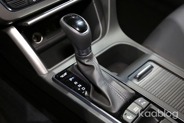 Chọn mua xe số sàn hay số tự động ?