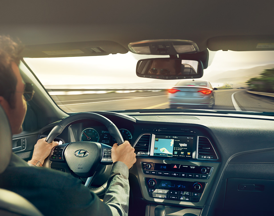 Những sai lầm thường gặp khi lái xe số tự động .